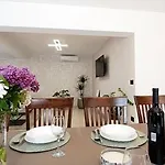 Krizanci * Žminj