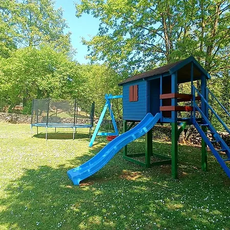 Vakantiehuis Krizanci Žminj